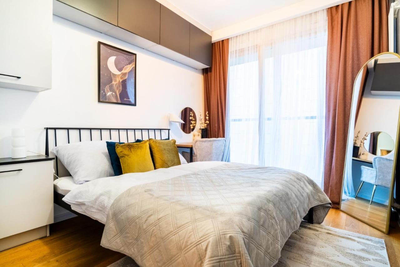 Appartement Apartamentysnu, Wola Premium Iii Z Parkingiem Warschau