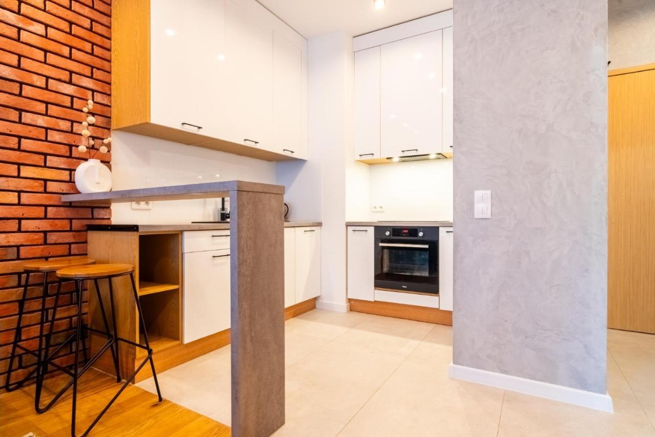 Apartamentysnu, Wola Premium Iii Z Parkingiem Appartement